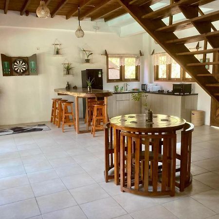 Lutwala Bungalows And Private Villa กีลีตราวางัน ภายนอก รูปภาพ