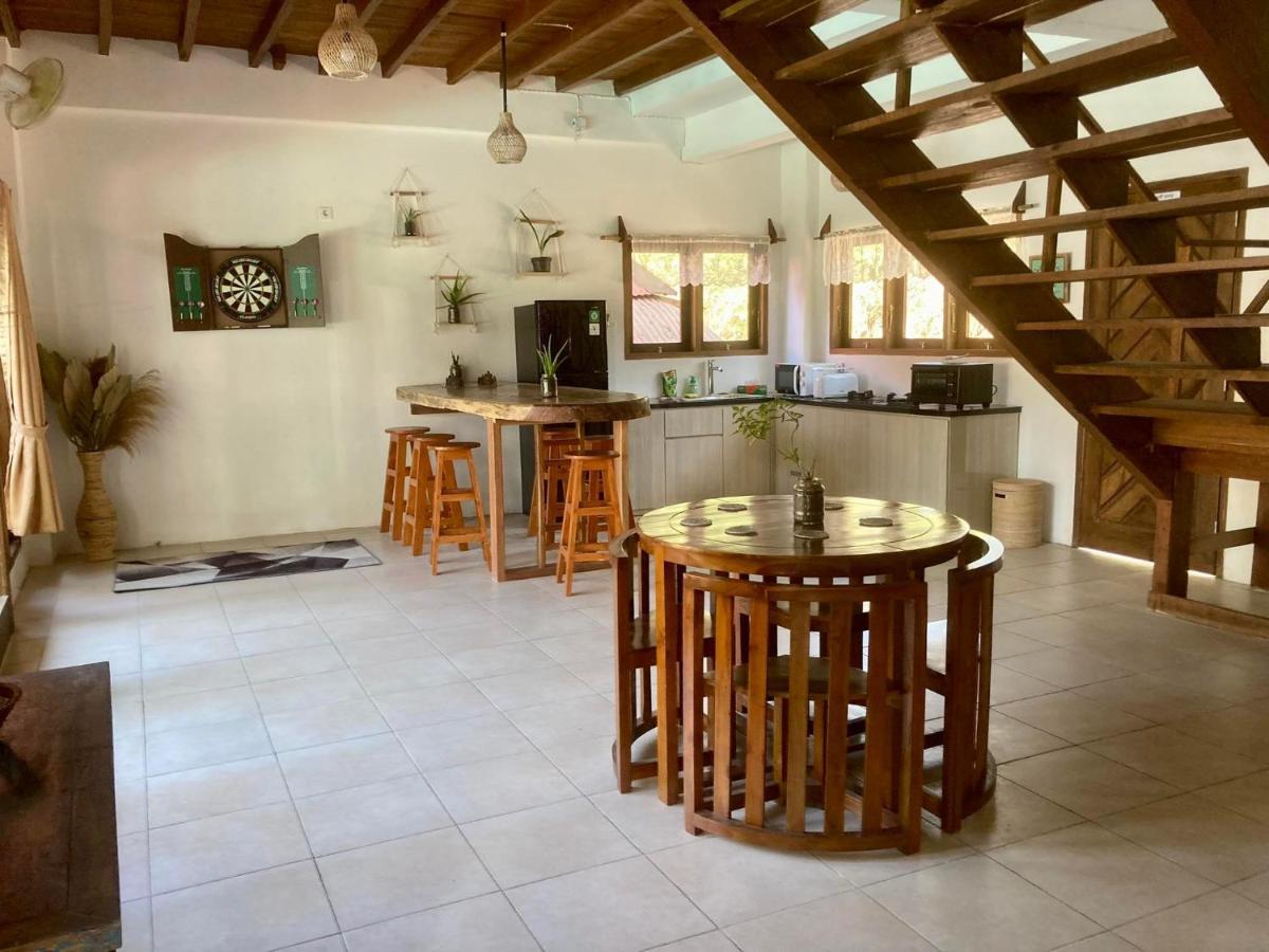 Lutwala Bungalows And Private Villa กีลีตราวางัน ภายนอก รูปภาพ