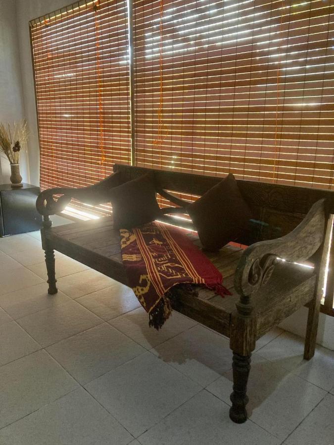 Lutwala Bungalows And Private Villa กีลีตราวางัน ภายนอก รูปภาพ
