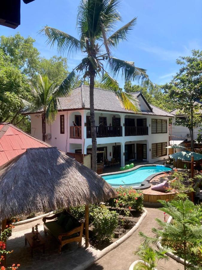 Lutwala Bungalows And Private Villa กีลีตราวางัน ภายนอก รูปภาพ