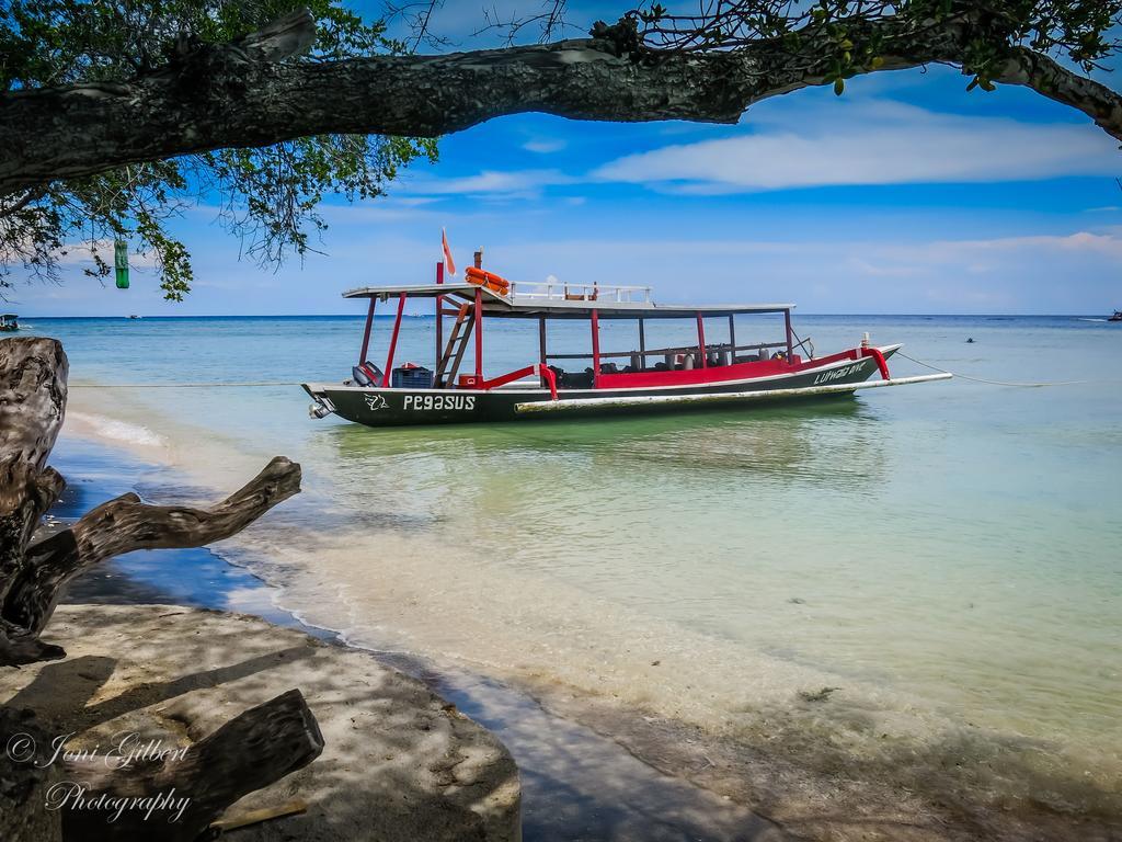 Lutwala Bungalows And Private Villa กีลีตราวางัน ภายนอก รูปภาพ