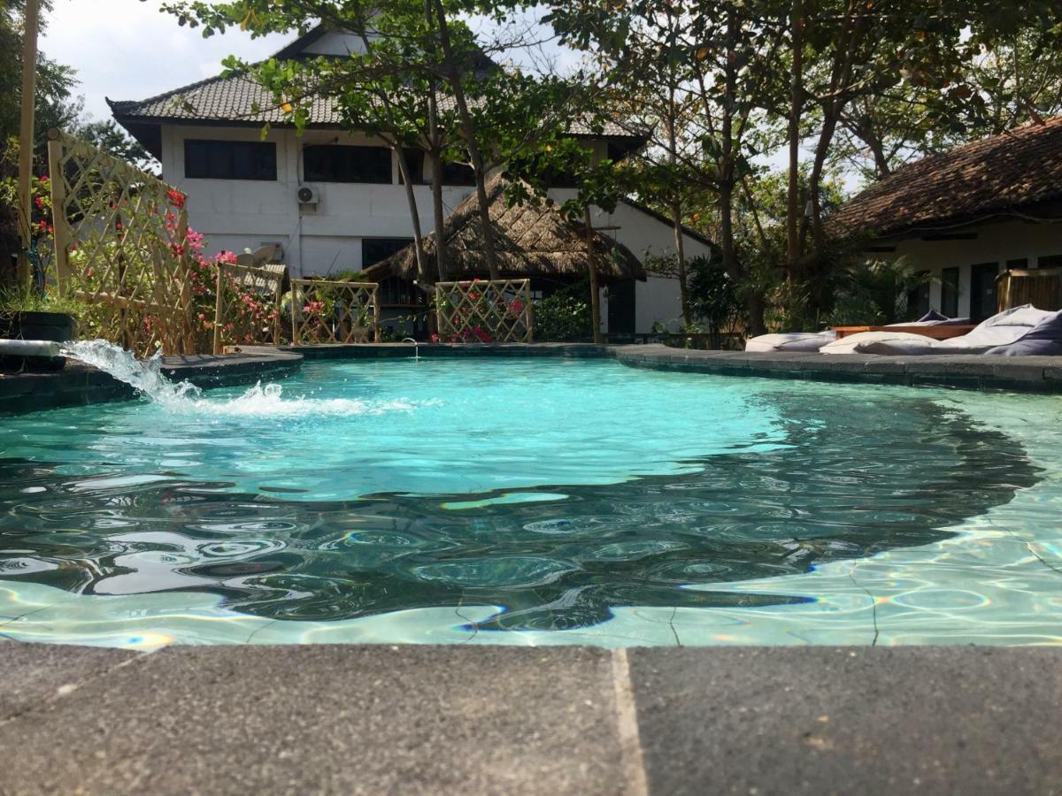 Lutwala Bungalows And Private Villa กีลีตราวางัน ภายนอก รูปภาพ